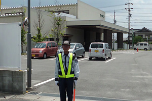 駐車場警備